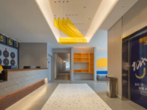 7Day Premium Napo Baohe Times Square Store Hotel di Napo County