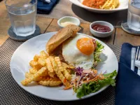 皮帕裡精品飯店 Kampot Provincial Museum附近的飯店