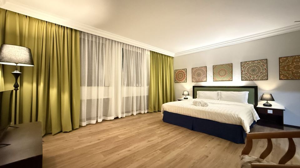 City Home Stay