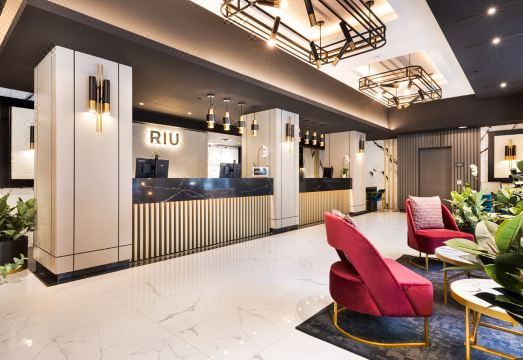 리우 플라자 토론토