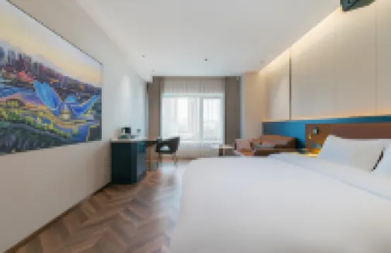 Qingdao Landuo Hotel (Huangdao Golden Beach Holiday Resort)