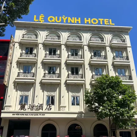 LE QIONG HOTEL Отели рядом с достопримечательностью «Стадион Фу Тхо»