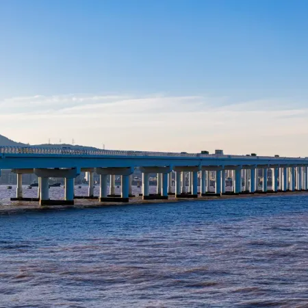 Zhujiajian Haixing Pavilion Hotel (Zhoushan Putuo Mountain Airport Centipede Zhi Wharf Branch)
