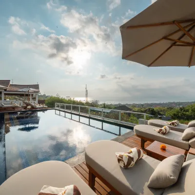 Nyuh Gading Hill Hotels near Jungut Batu