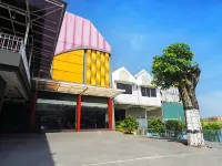 Townhouse Oak Malang near ITN Malang formerly Fariz Hotel Singosari Hotels in Singosari