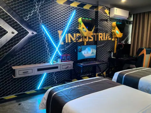 春天裡電競主題房（珠海華髮商都店）