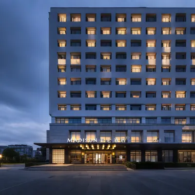 Madison Hotel Beijing Capital Airport New China International Exhibition Center Hotels near Pinnacle Plaza