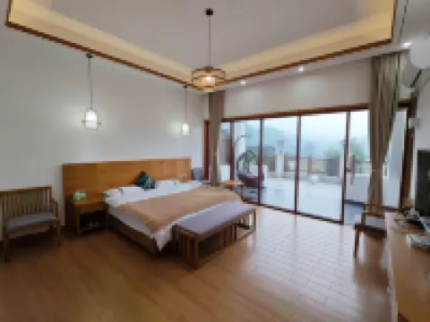 Mingshi Mountain Lodge