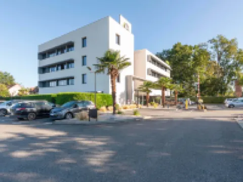 B&B HOTEL Pau Zénith Hoteles en Pau