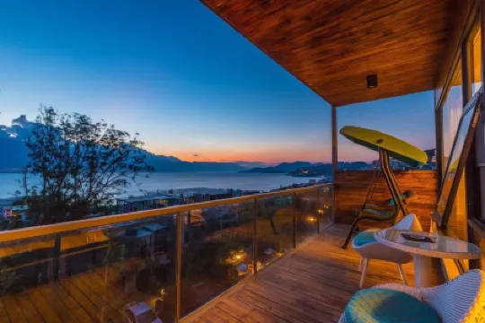 Dali romantic sea area designer holiday sea view villa