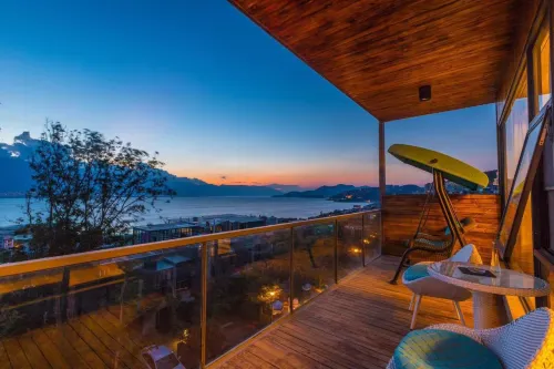 Dali romantic sea area designer holiday sea view villa