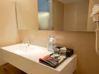 Grand Zuri Malioboro Hotels in Jetis