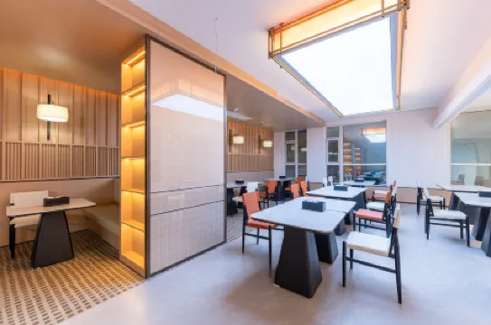 Yida International Hotel