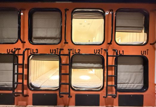 팩터 인 - 올드 쿼터 센터 이미지