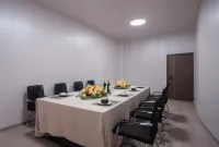Yuanshu Designer Aesthetic Homestay (Zhenyuan Ancient Town Xindaqiao) - พร้อมอาหารเช้า