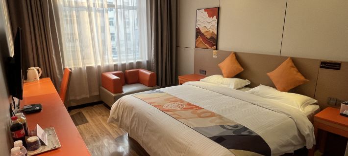 Shell Hotel (East Zhenxing Road) Hotels in Laoling