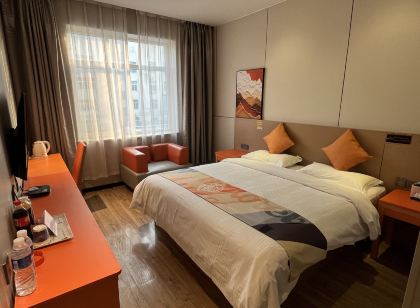 Shell Hotel (East Zhenxing Road)