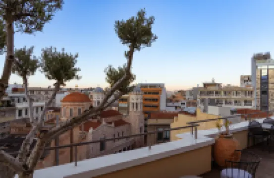 อีวี11 เอเธนส์ โรงแรมใน