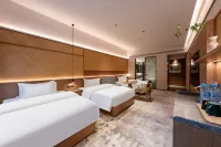 Huangling Zhushan Resort Hotel (Huangling Scenic Area Branch)