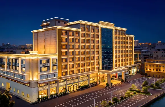 雅園·半島酒店（河源萬隆城亞洲音樂噴泉店）