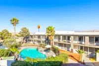 Townhouse Barstow On Historic Route 66 CA  I 15