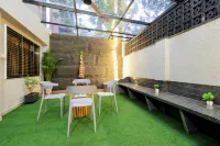 Chembur Homeotel - Gagal Home