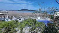 Lanshan Yuhai Holiday Homestay(Yangon Beach Store of Laoshan Scenic Area) - Private Pool