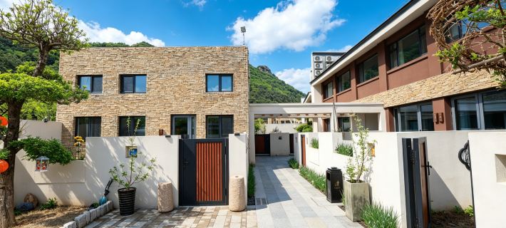 Lotus Valley Sanyuan Retreat Hotels in Ченде