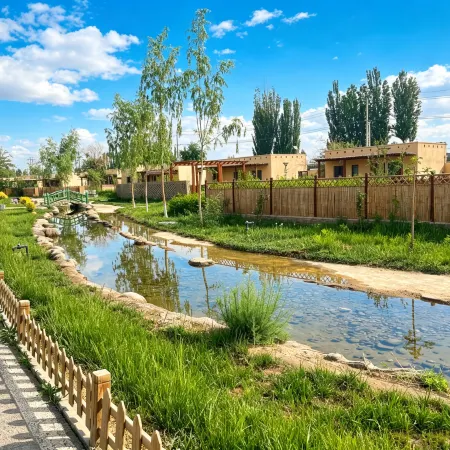 Yanqi Shaya Suji B&B