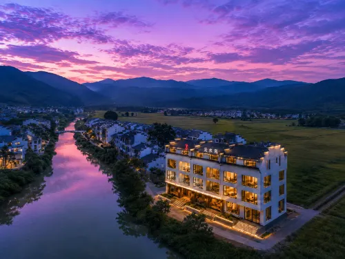 Shanchuan Yunshui Homestay (Huangling Scenic Area Branch)