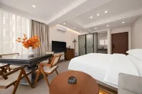 Evening Breeze Courtyard Guesthouse (Colorful Vientiane Tourism City Anshun West Station Branch) - جديد