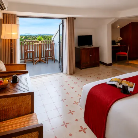 RiverTown Hoi An Resort & Spa Отели рядом с достопримечательностью «Кантонский зал»