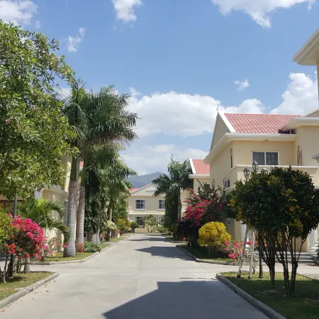 Beach Garden Hotel