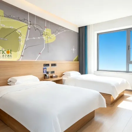 Xingzi Hotel (Maralbexi County Tuanjie West Road)