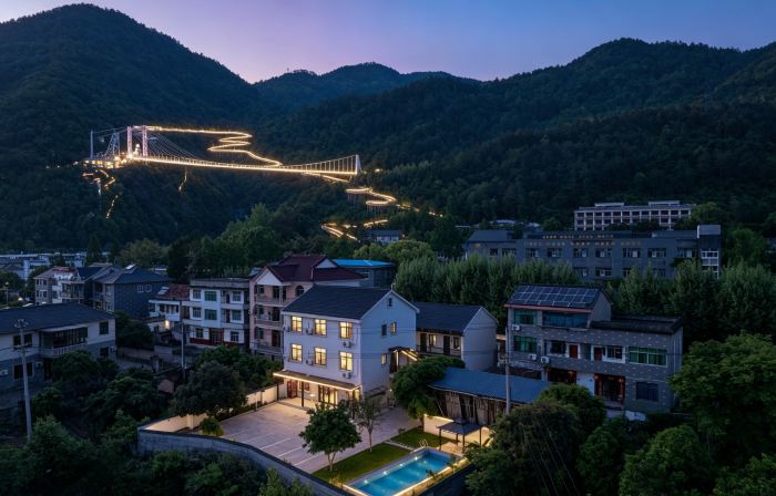 Floral Hotel·Qingyu hotel (Tonglu OMG Heartbeat Paradise Branch)