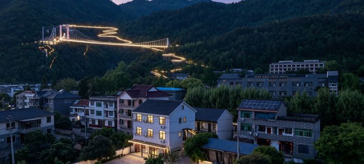 Floral Hotel·Qingyu hotel (Tonglu OMG Heartbeat Paradise Branch) Ξενοδοχεία στην πόλη Τόνγκλου