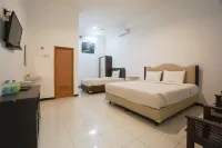 Nidra Living Guest House RedPartner Batu