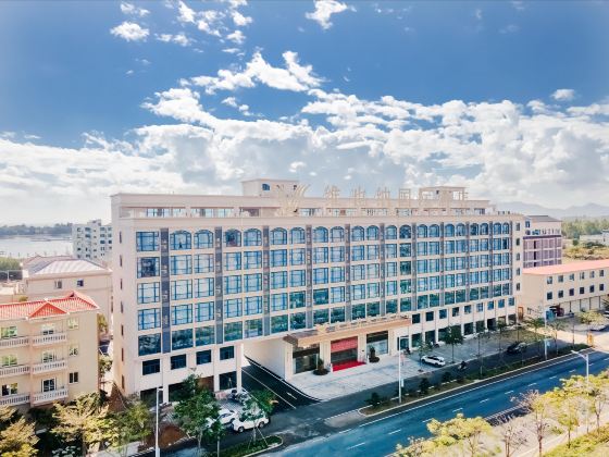 Vienna International Hotel Lufeng South Railway Station