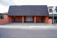 Novhalia Homestay near Jogja Expo Center RedPartner - Bintang 2