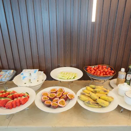 GM International Hotel and Apartment