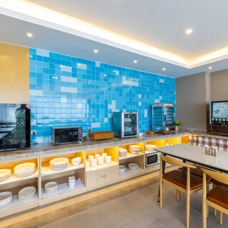 Sushi Select Hotel (Lanzhou Zhangye Road Provincial Government Subway Station)