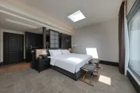 Luoyang Manlu Lifang Homestay (Luoyang Museum) - พร้อมระเบียง