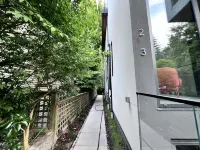 Modern house near UBC - Villas