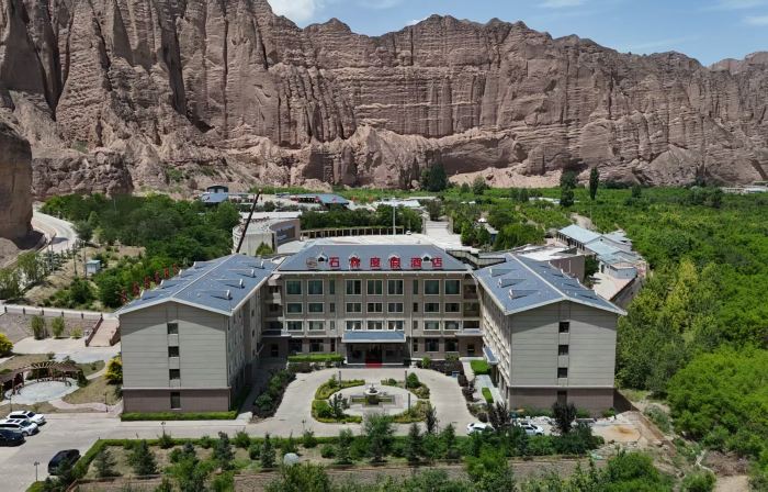 Shilin Resort Hotel