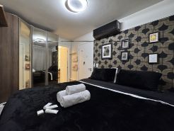 Central apartment with view | King Size Bed