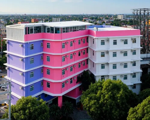 MySpace Hotel @BGC Các khách sạn gần Khu phức hợp Serendra