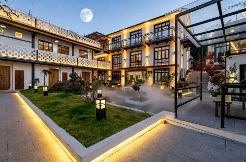 Twelve Rooms·Designer Art Aesthetics Hotel (Anji Fantasy Jialebi Store) - ที่มีบาร์