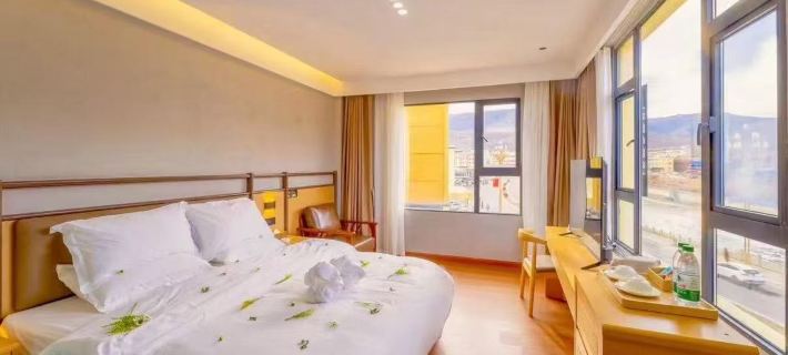 Langke Hotel Hotels in Luhuo