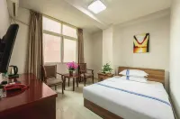 Xichang Maple Forest Hotel (Xichang Tourism Distribution Center) - 2 ดาว