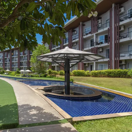 CHaRCOAL, 70m2, 2 Bdr condo on Bangrak beach